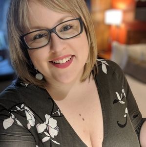 Meet your Posher, Anne-marie